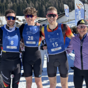 Gruppenfoto mit vier Personen